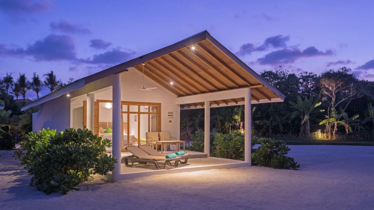 Innahura Maldives Resort Kurendhoo Exterior photo