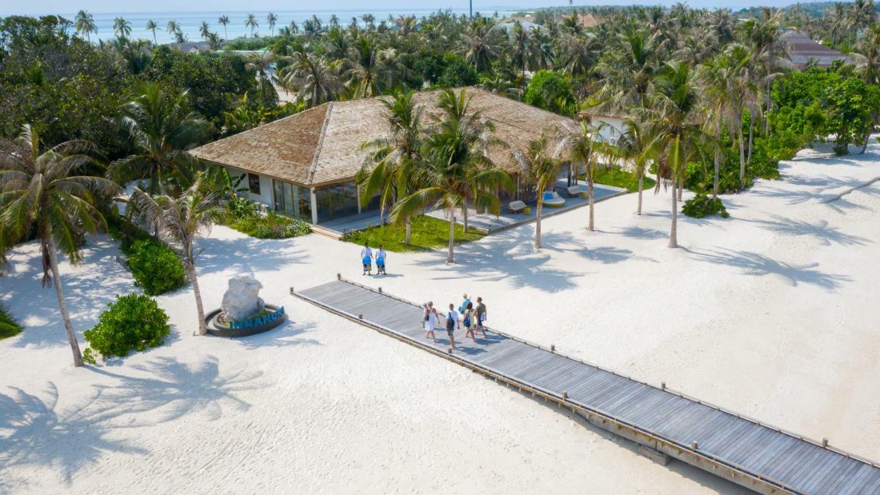 Innahura Maldives Resort Kurendhoo Exterior photo